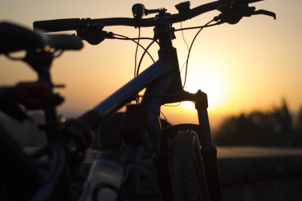 bike, sunset, evening-1517763.jpg