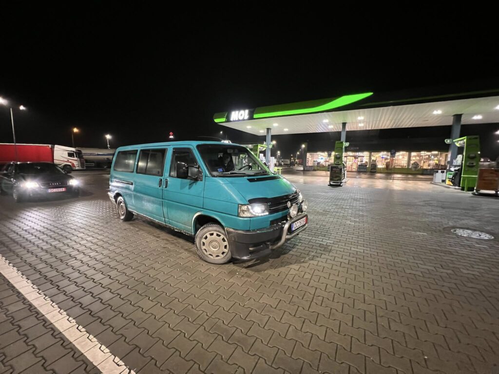 Vēl viens auto Ukrainas armijai